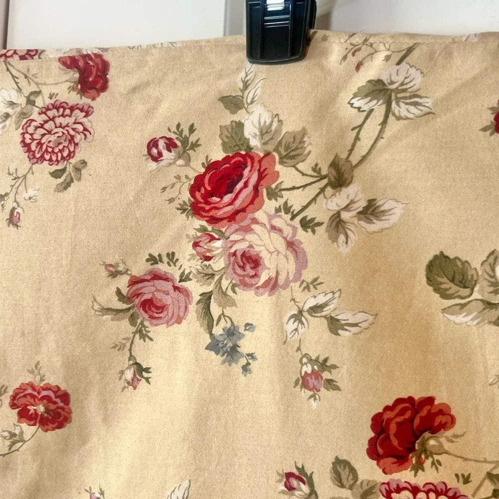 Vtg Waverly King Pillowcases Set 2 Sonata Rose Yellow Gold Floral Pleated Cotton